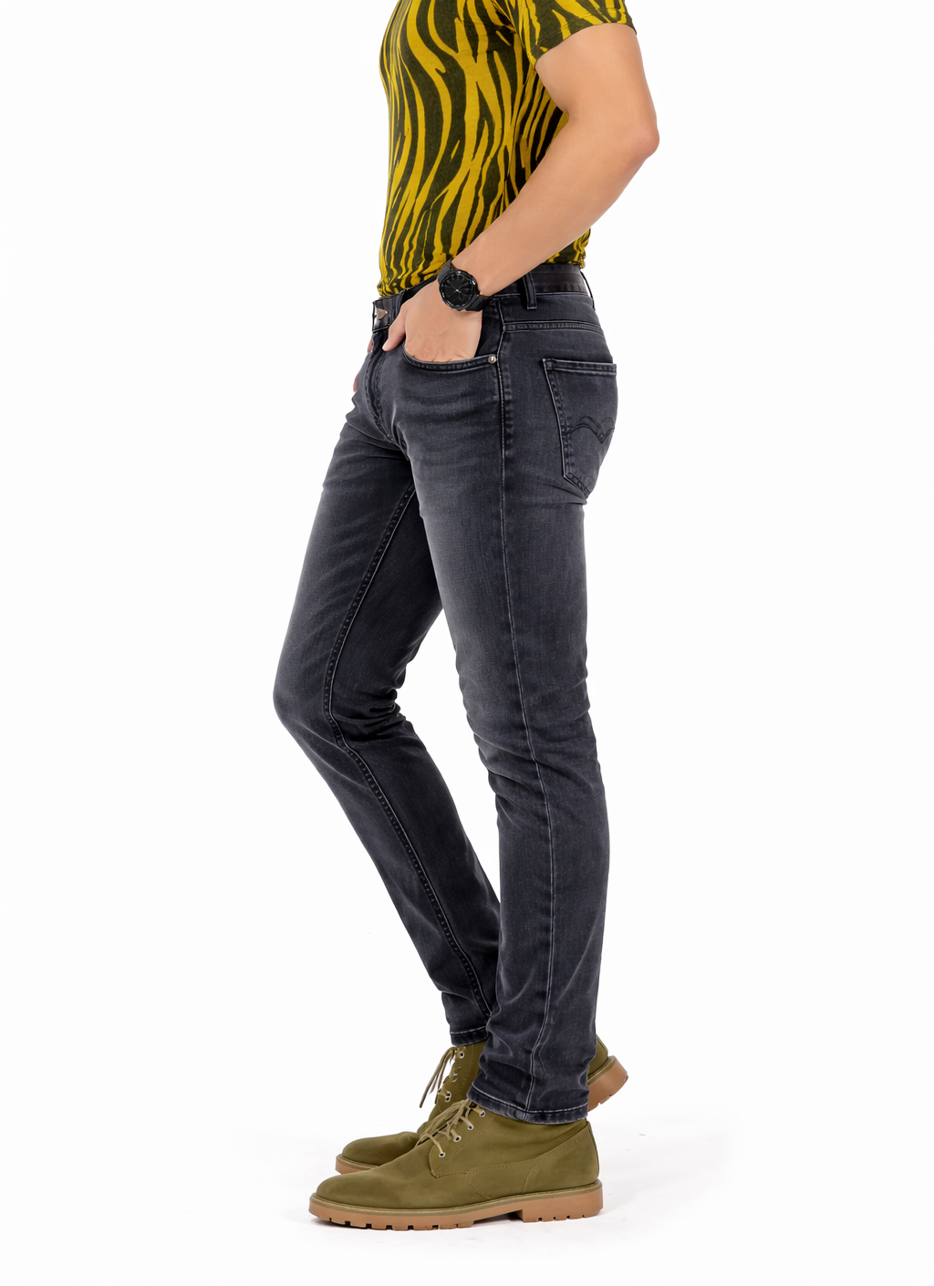 Men’s Dark Grey Washed Slim Fit Denim Jeans – Stretchable Casual Fashion Jeans for Men Design No. 4235